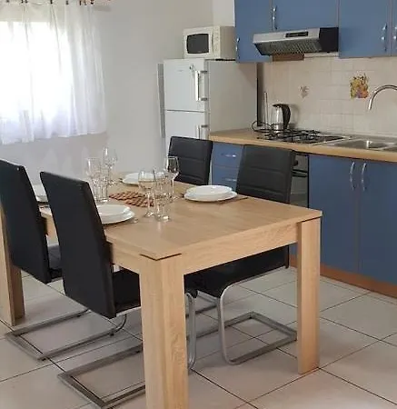 Palma Holiday House Биоград-на-Мору