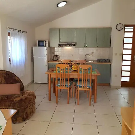 Πανσιόν Palma Holiday House